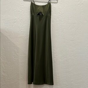 Elegant Green Sleeveless Dress